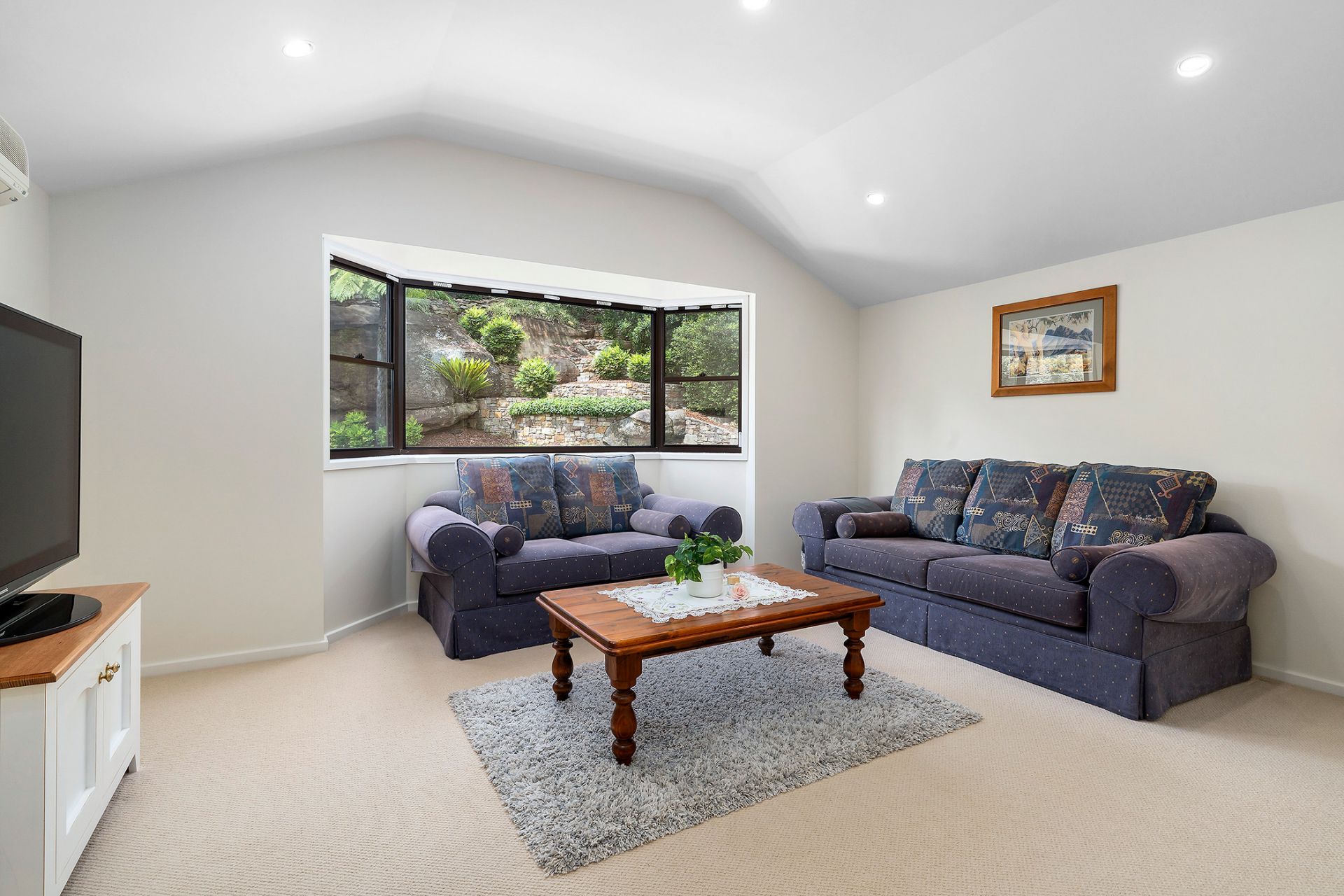 Real Estate For Sale 5 Kambalda Place Yarrawarrah , NSW