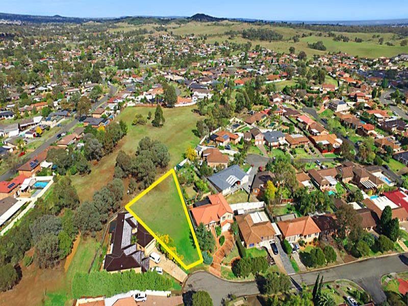 Real Estate For Sale 20 Gambia Street Kearns , NSW