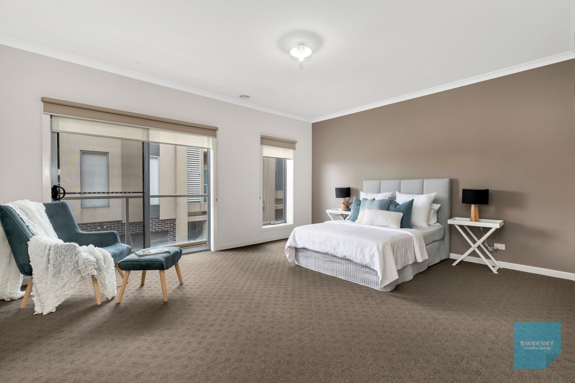 6/6977 Lancefield Drive, CAROLINE SPRINGS Sweeney Estate Agents