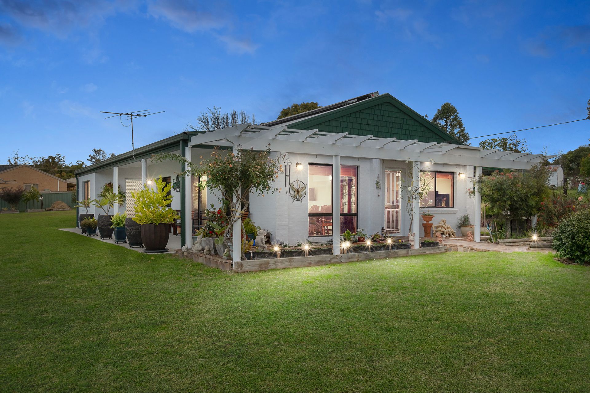 Real Estate For Sale 1 Short Street Ellalong , NSW