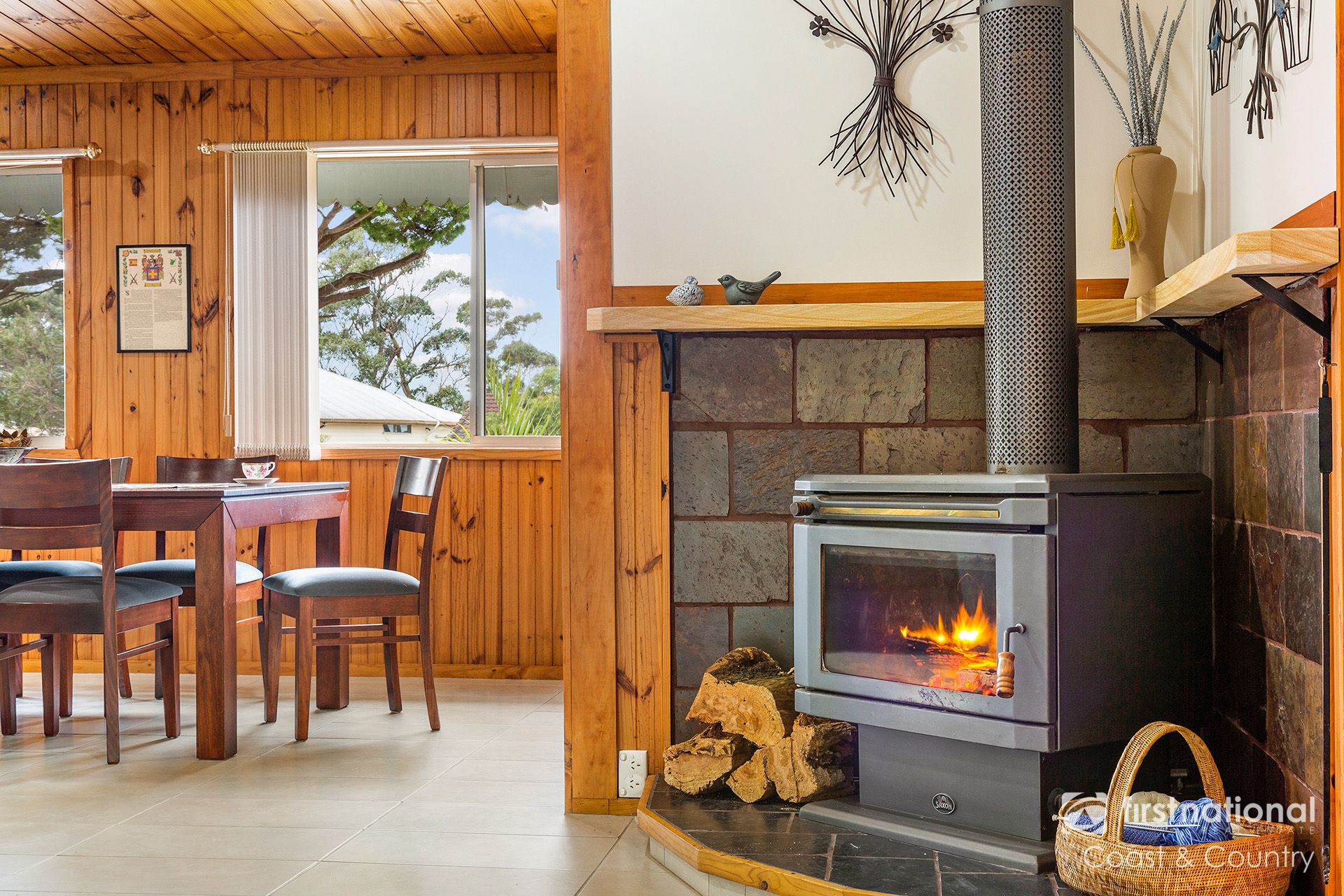 65 River Road, Shoalhaven Heads First National Coast & Country Real