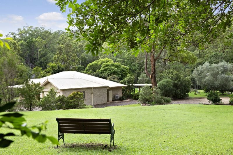 Real Estate For Sale 5 Waterfall Drive Wongawallan , QLD