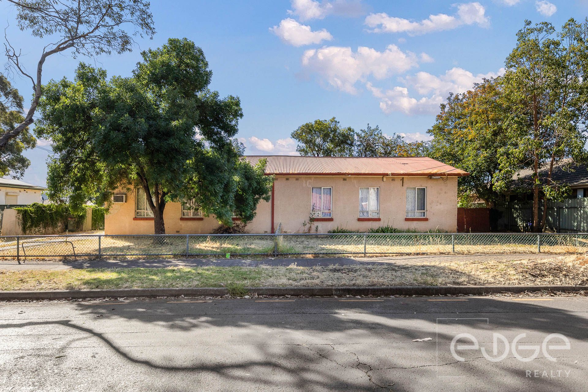 27 & 29 Farley Grove, SALISBURY NORTH Edge Realty