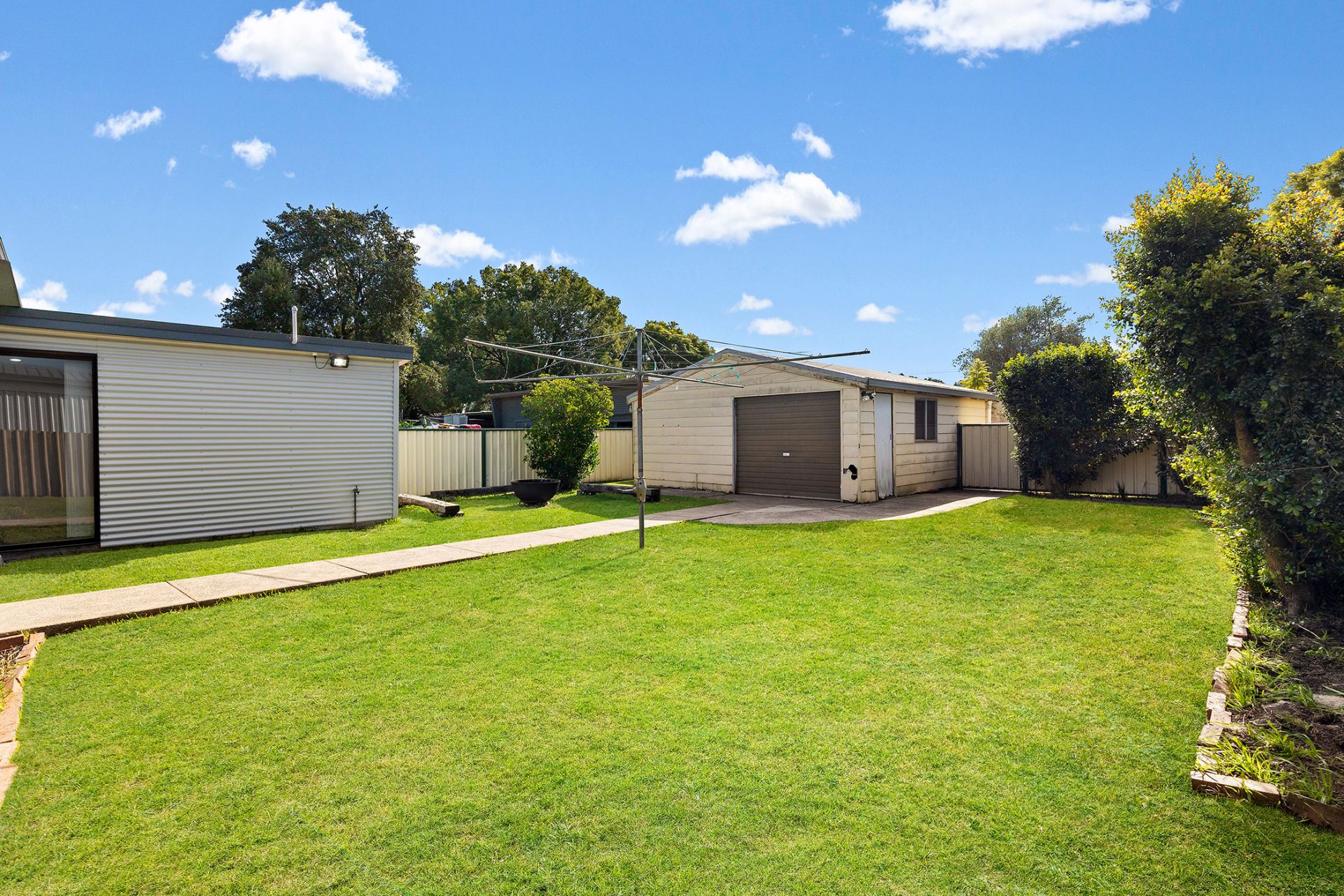 Real Estate For Sale 87 Cessnock Road Weston , NSW