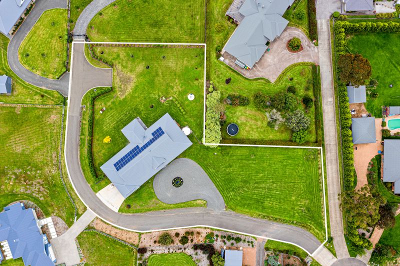 Real Estate For Sale 5D Hazelton Drive Moss Vale , NSW