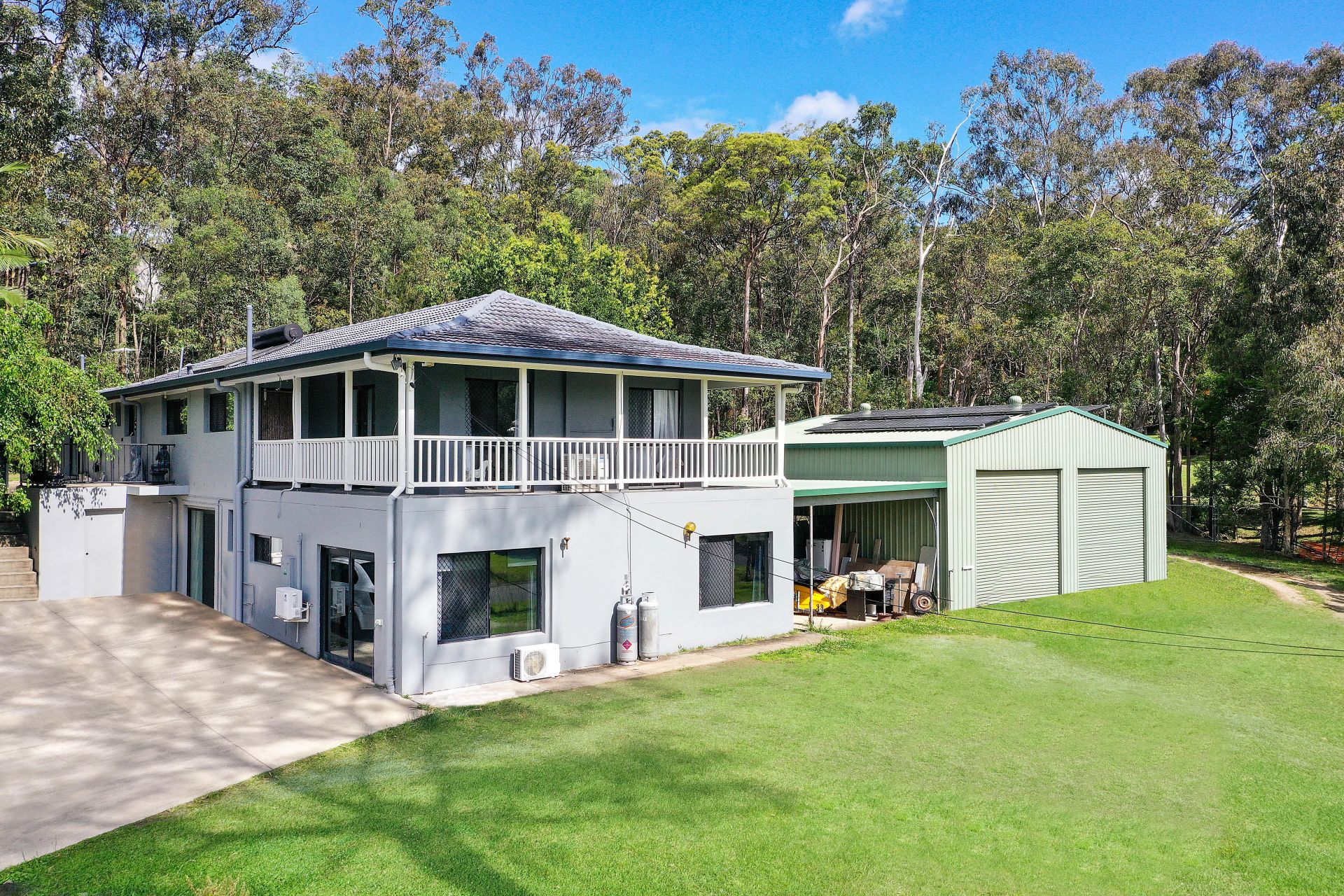 4 Royston Crescent, Reedy Creek Cole Residential