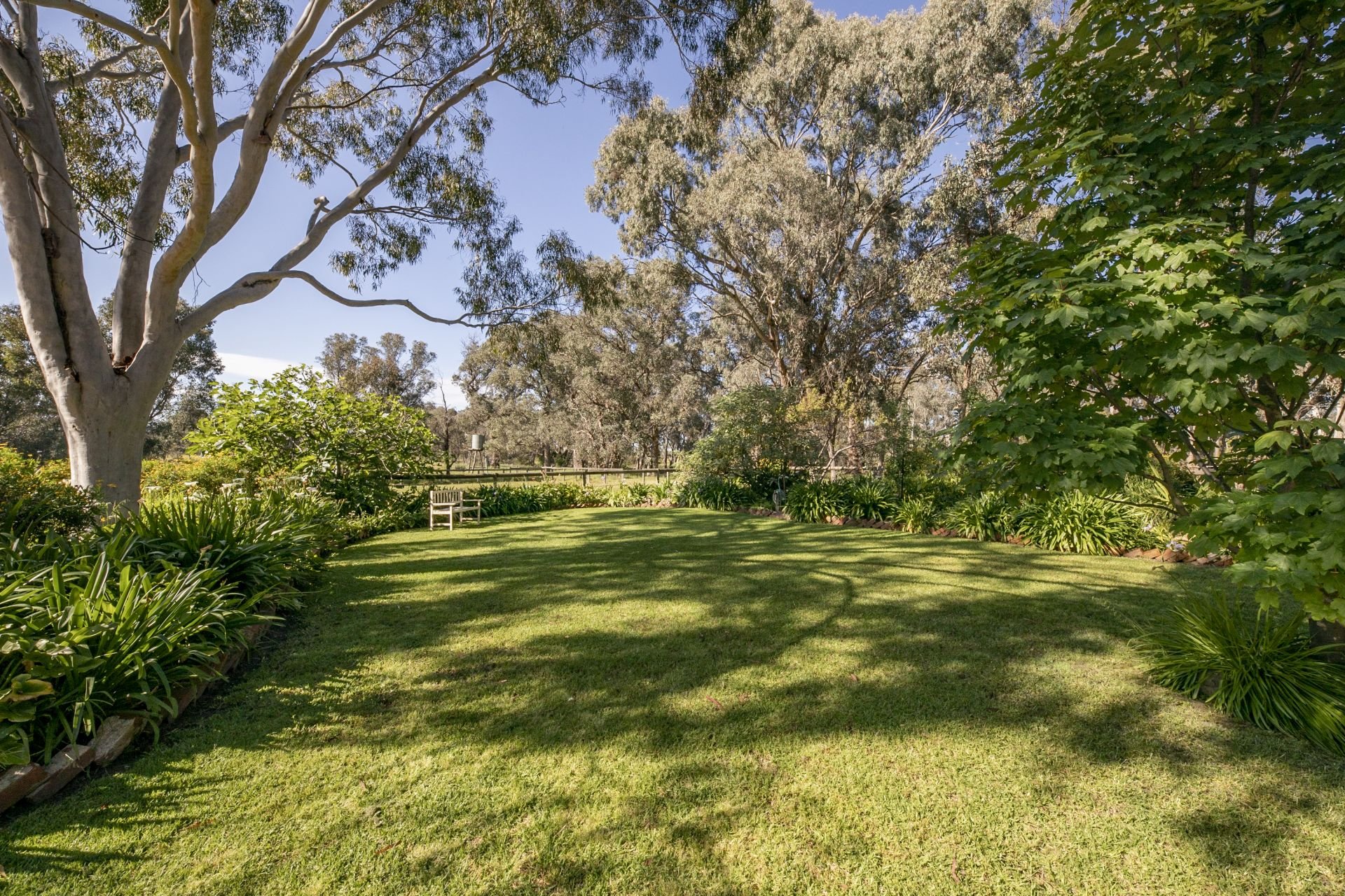 1875 Samaria Road, MOORNGAG Living Here Benalla