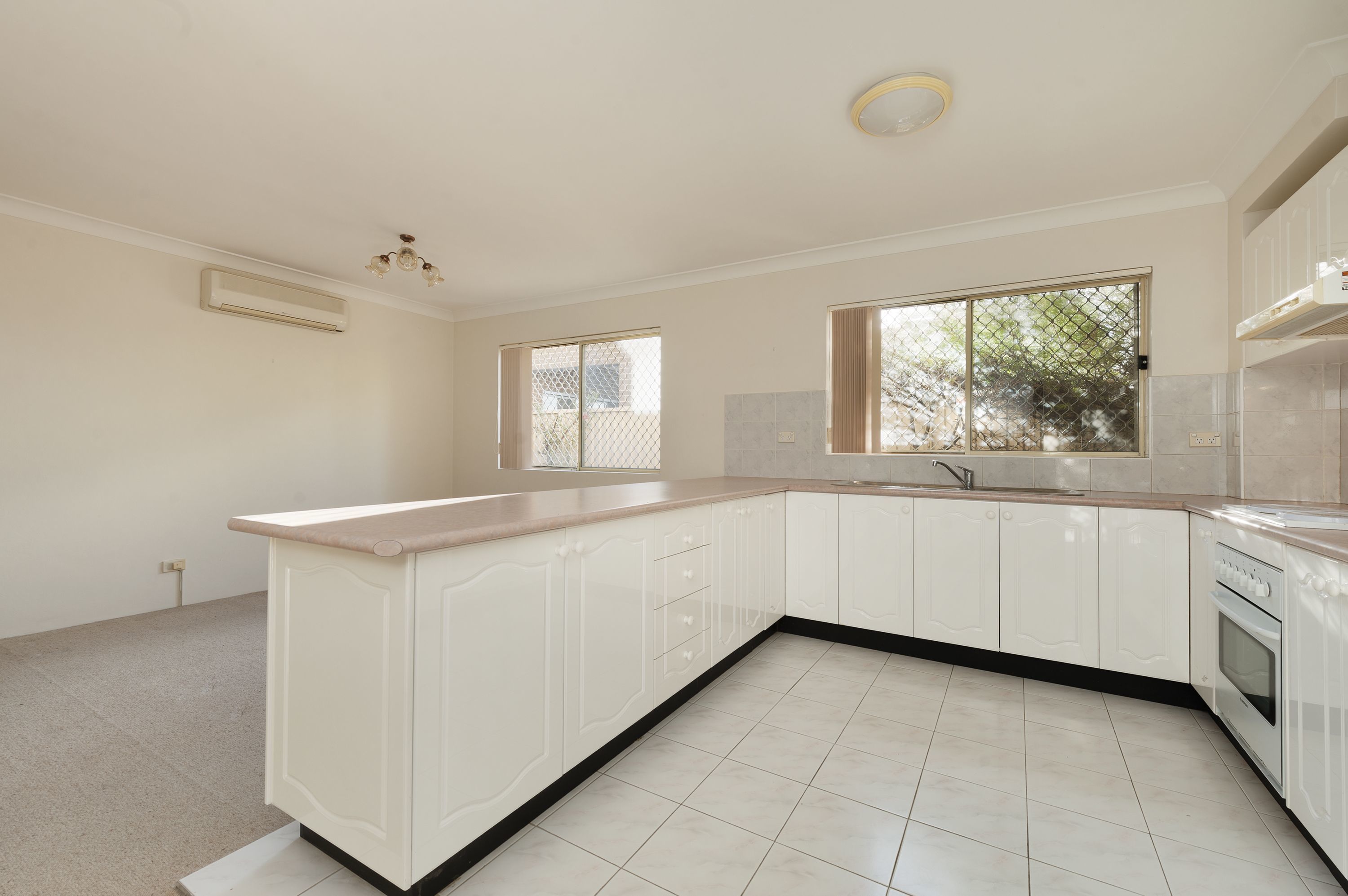 Sold property 645,000 for 1/2628 Hampden Street Beverly Hills NSW 2209