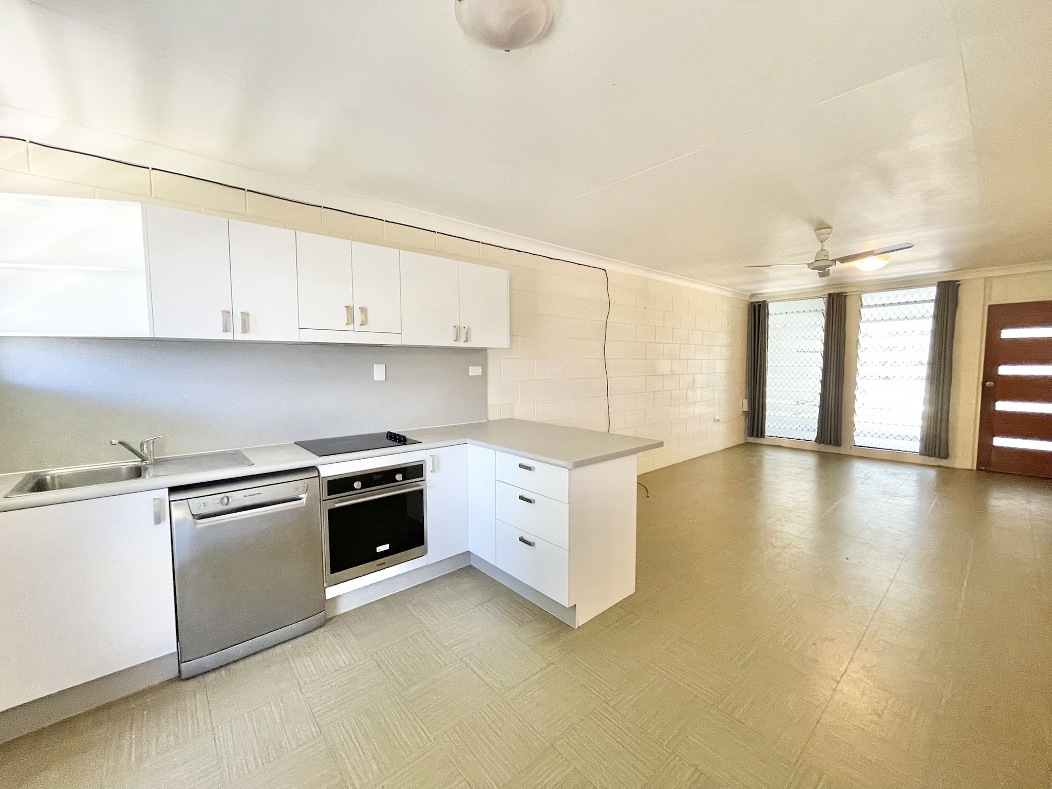 Real Estate For Sale 6 Maskell Street Pallarenda , QLD