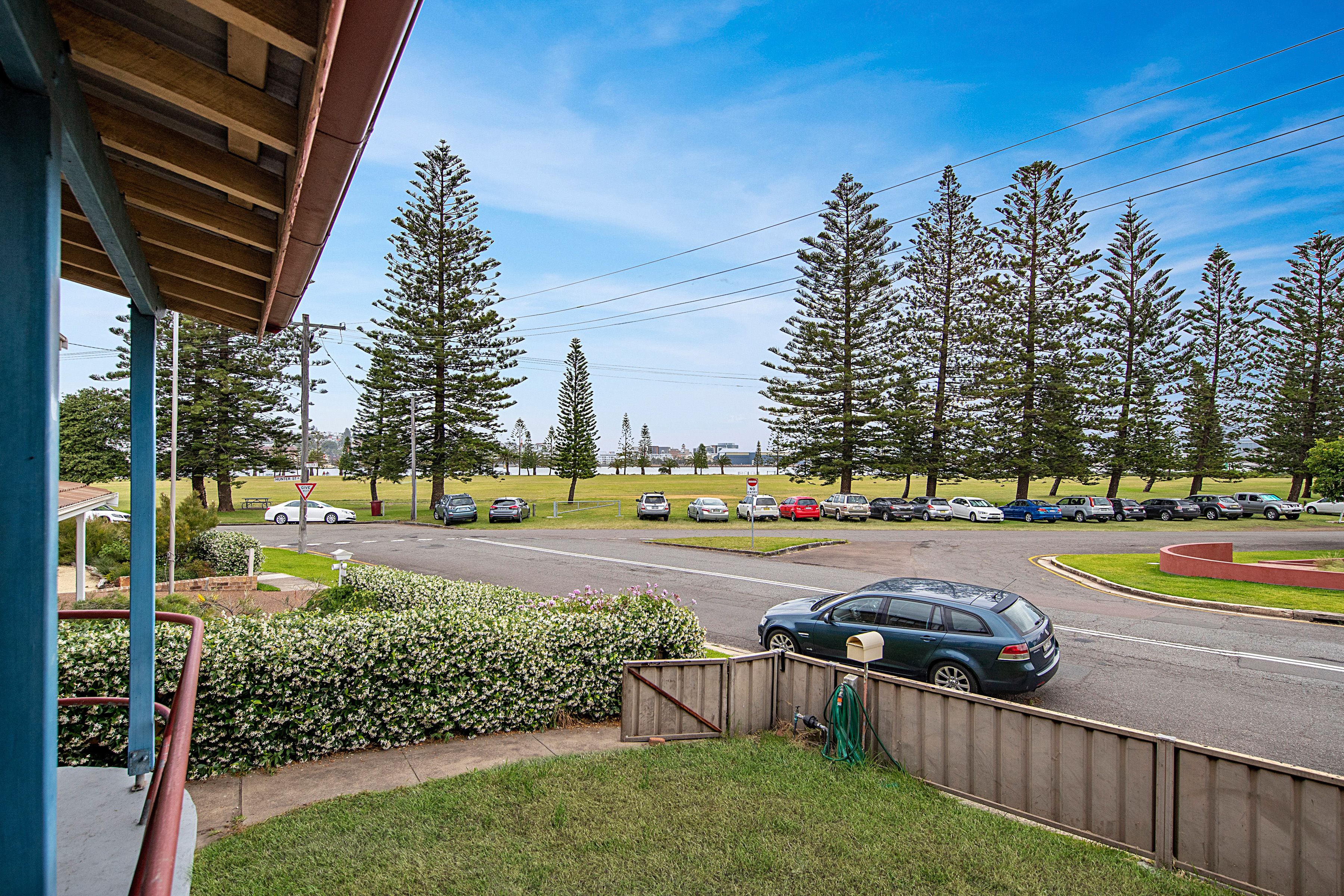 Sold property 4 Fullerton Street Stockton , NSW 2295