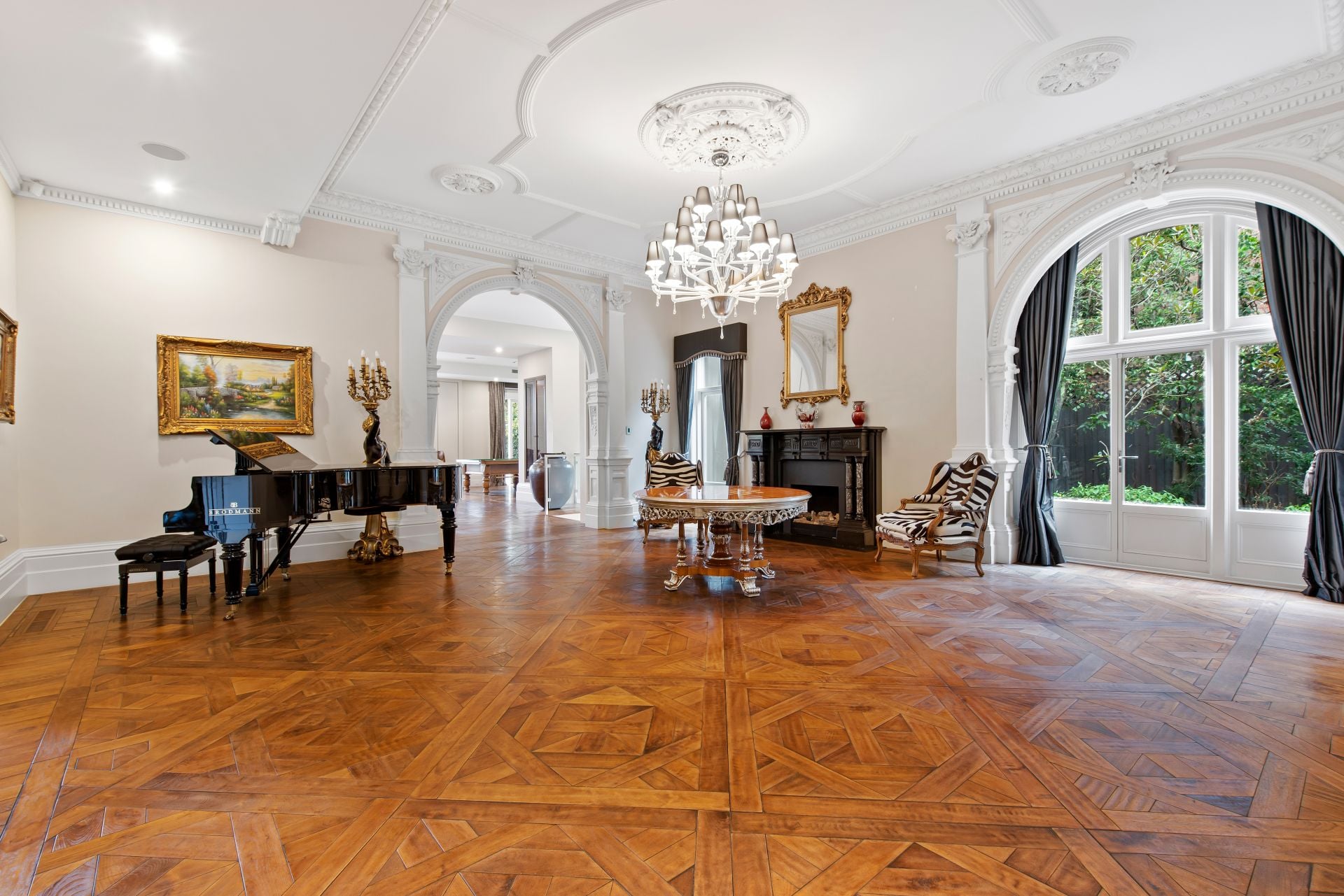 Kay & Burton 20 Shakespeare Grove, Hawthorn