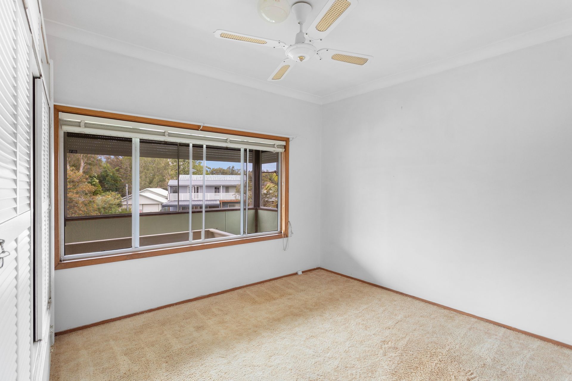 Real Estate For Sale 28 Kerry Crescent Berkeley Vale , NSW