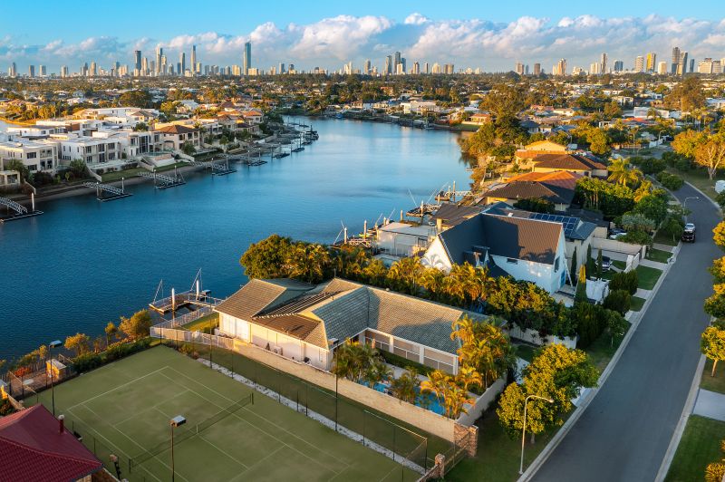 Real Estate For Sale 17 Namatjira Court Broadbeach Waters , QLD