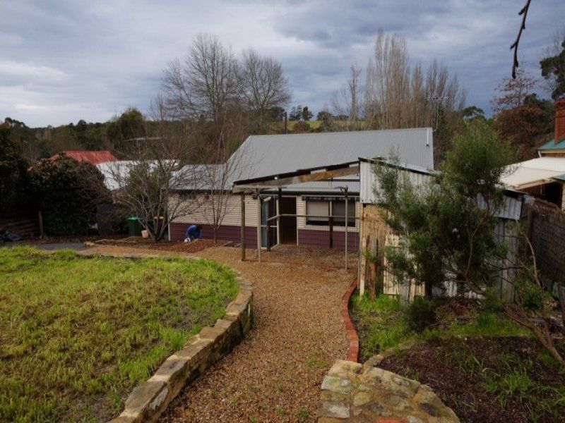 262 Strathalbyn Road, Mylor Adcock Real Estate