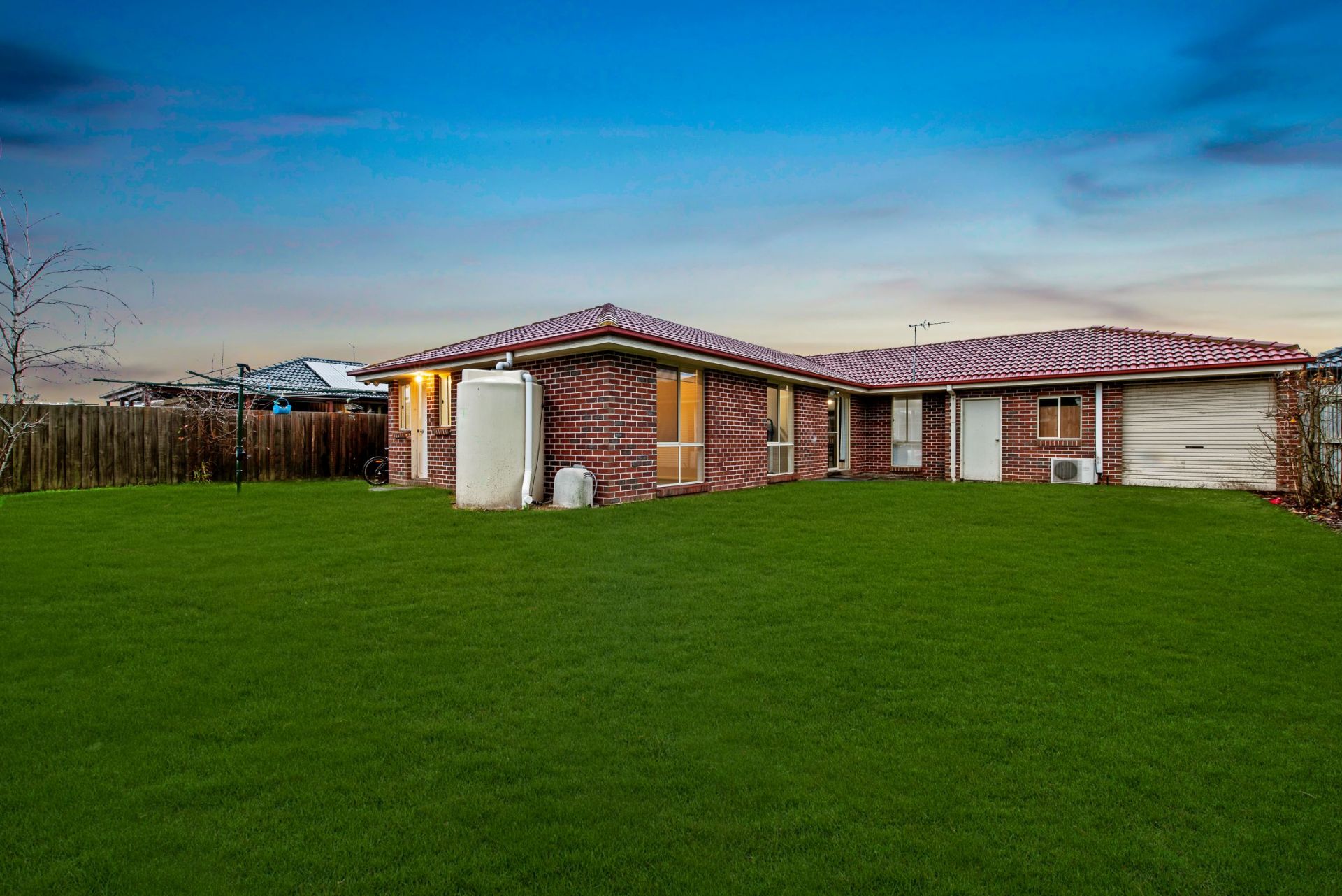 12 Barnes Way, Koo Wee Rup OBrien Real Estate