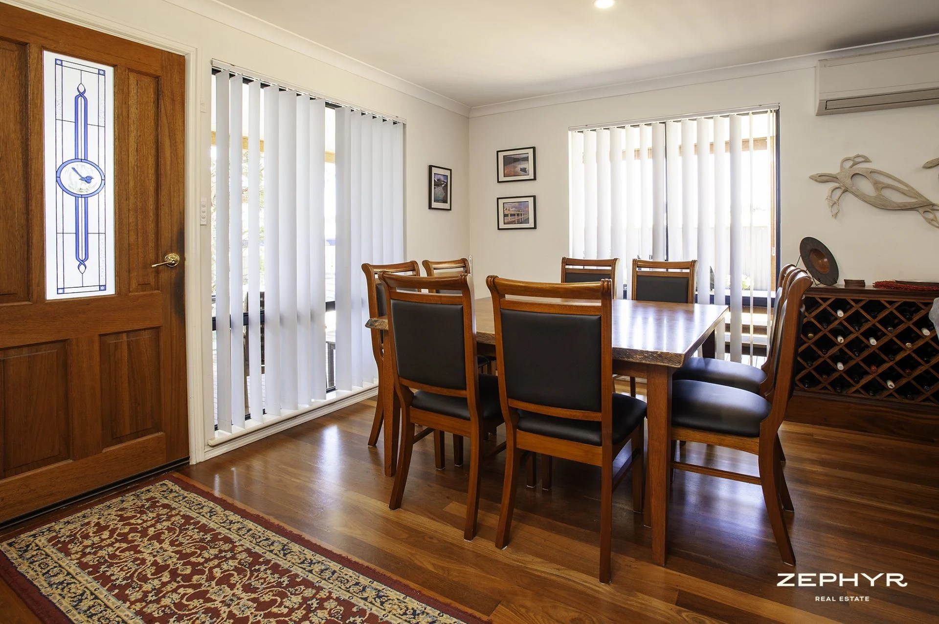 " Houseboat Holidays", Walpole Zephyr Real Estate