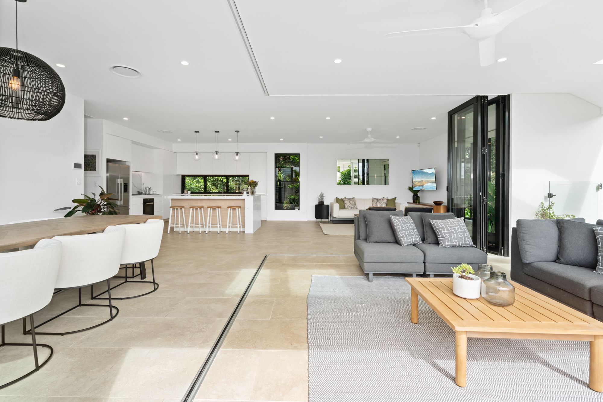 Real Estate For Sale 35 Regatta Circuit Noosaville , QLD