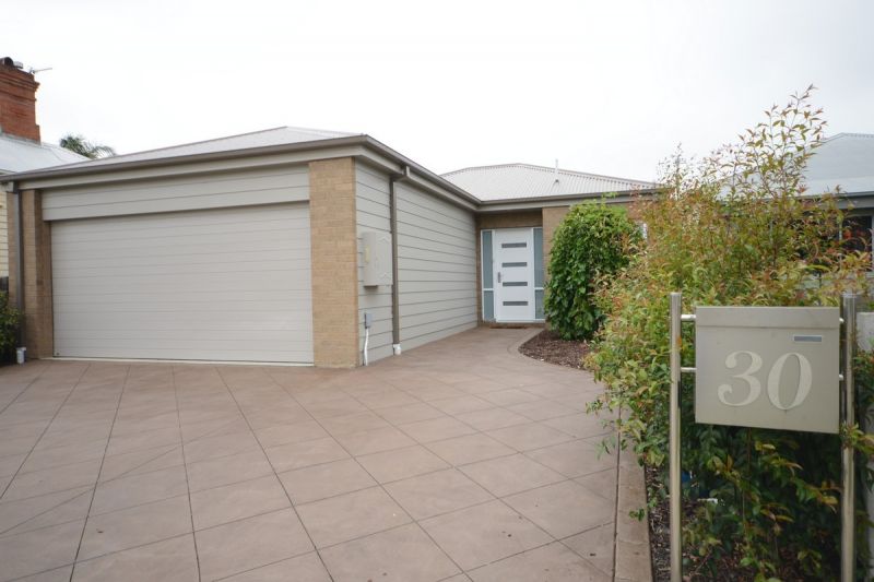 30 McCulloch Street, Bairnsdale OBrien Real Estate