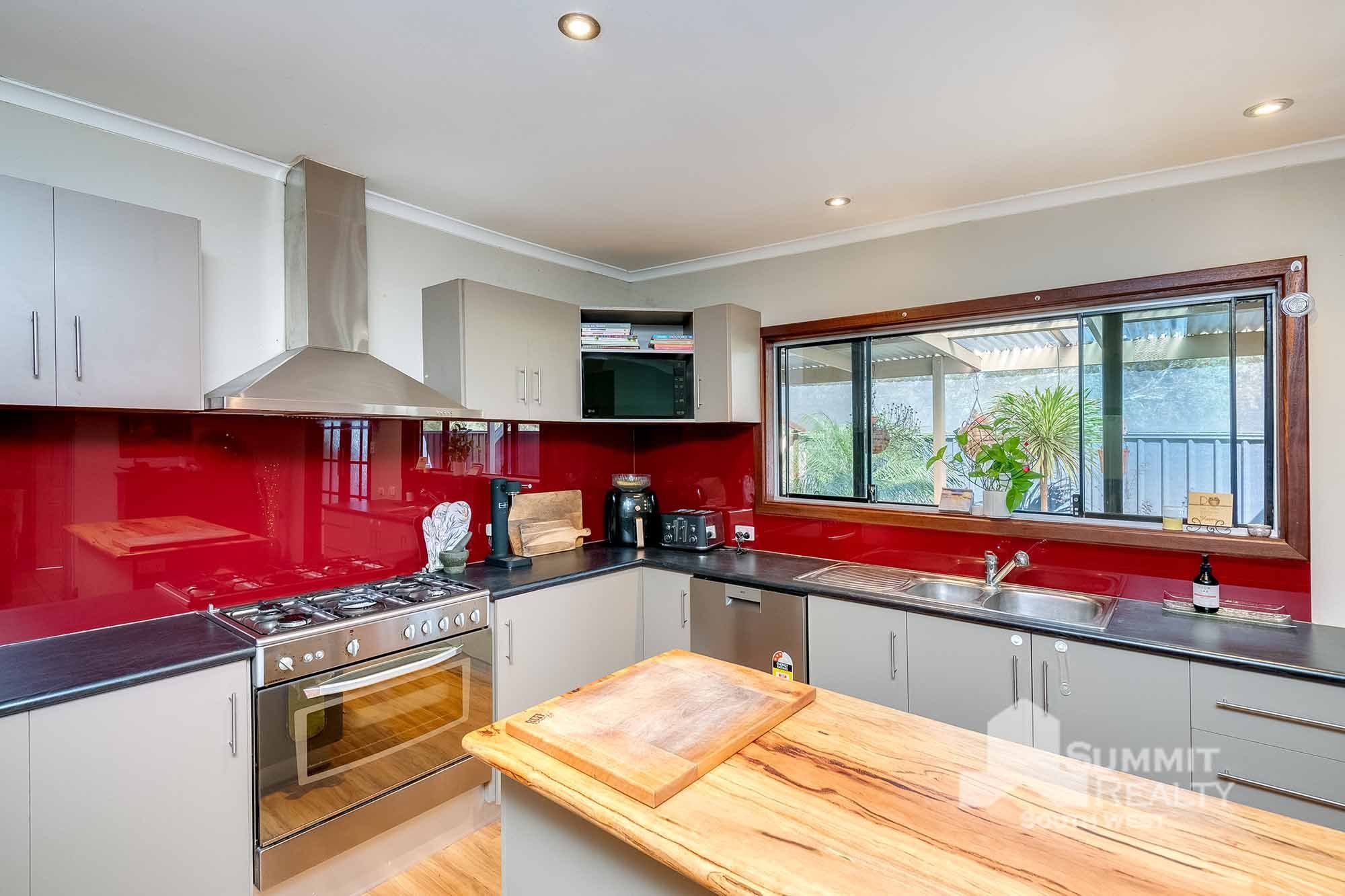 Real Estate For Sale 13608 South Western Highway Roelands , WA