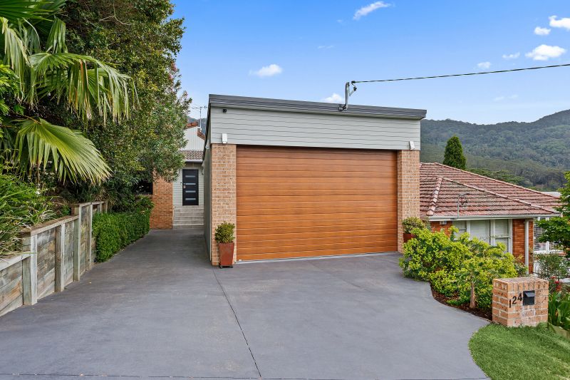 Real Estate For Sale 124 Brokers Road Balgownie , NSW