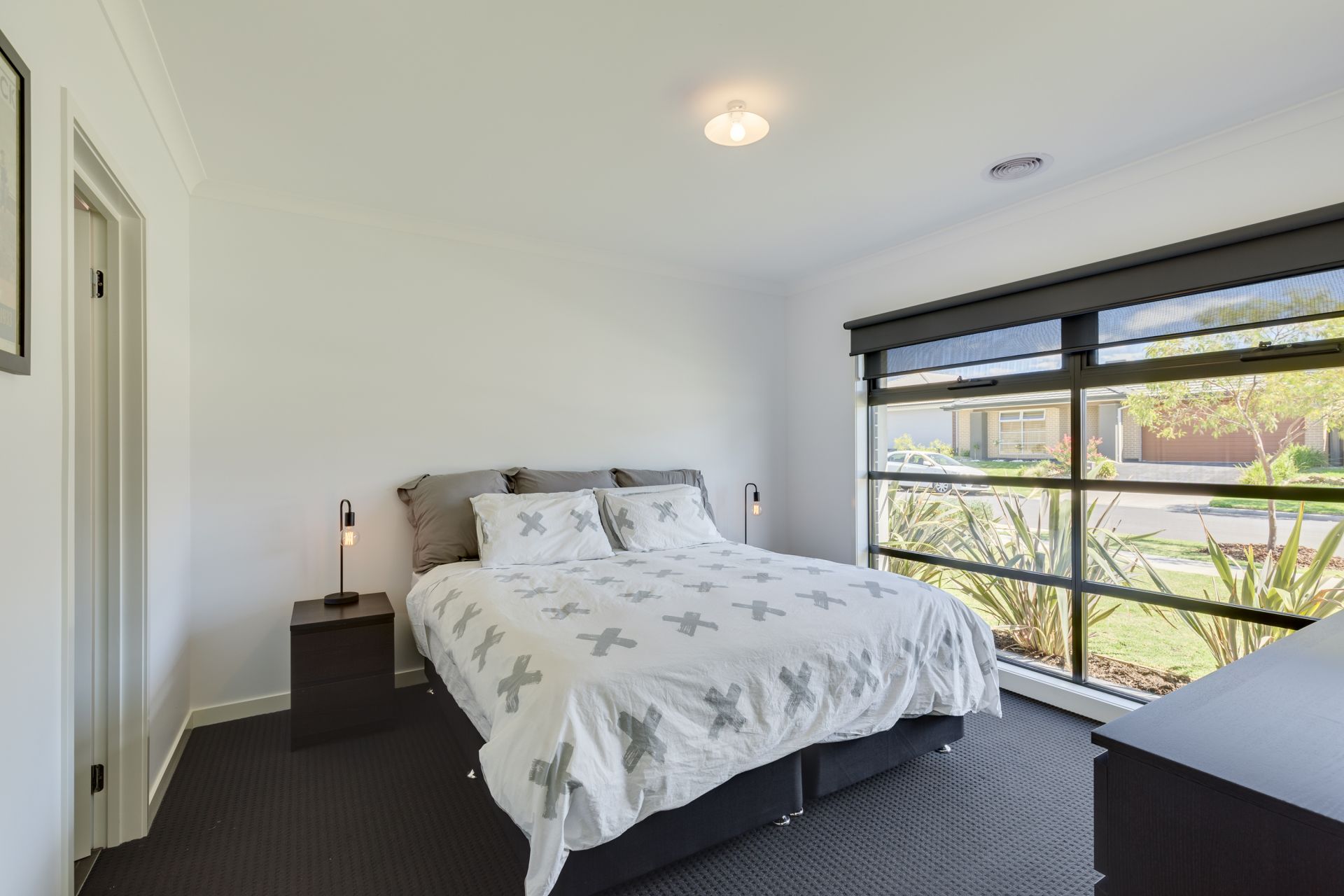 7 Oatmeal Way, Mernda Resider Real Estate