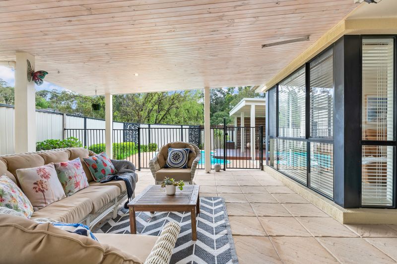 Real Estate For Sale 16 Warburton Close Macquarie Hills , NSW