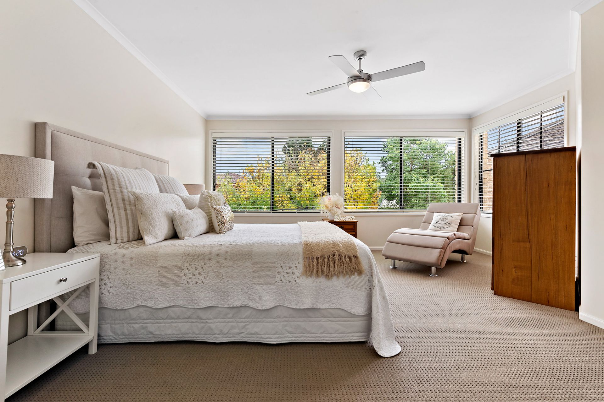 Real Estate For Sale 4 Hillside Drive Harrington Park , NSW