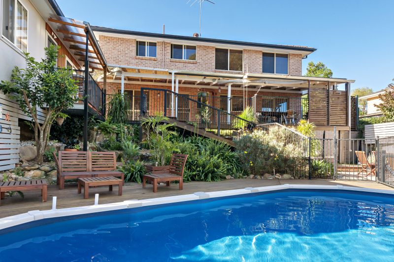 Real Estate For Sale 4 Kullaroo Avenue Castle Hill , NSW