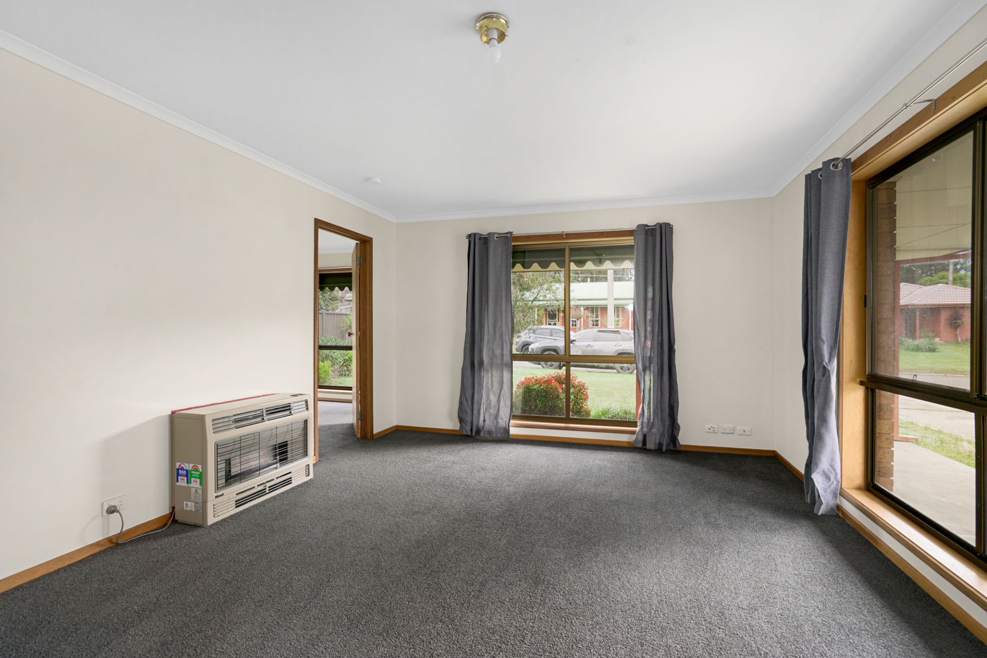 9 Melvyn Crescent, Mount Clear Ballarat Real Estate Pty Ltd