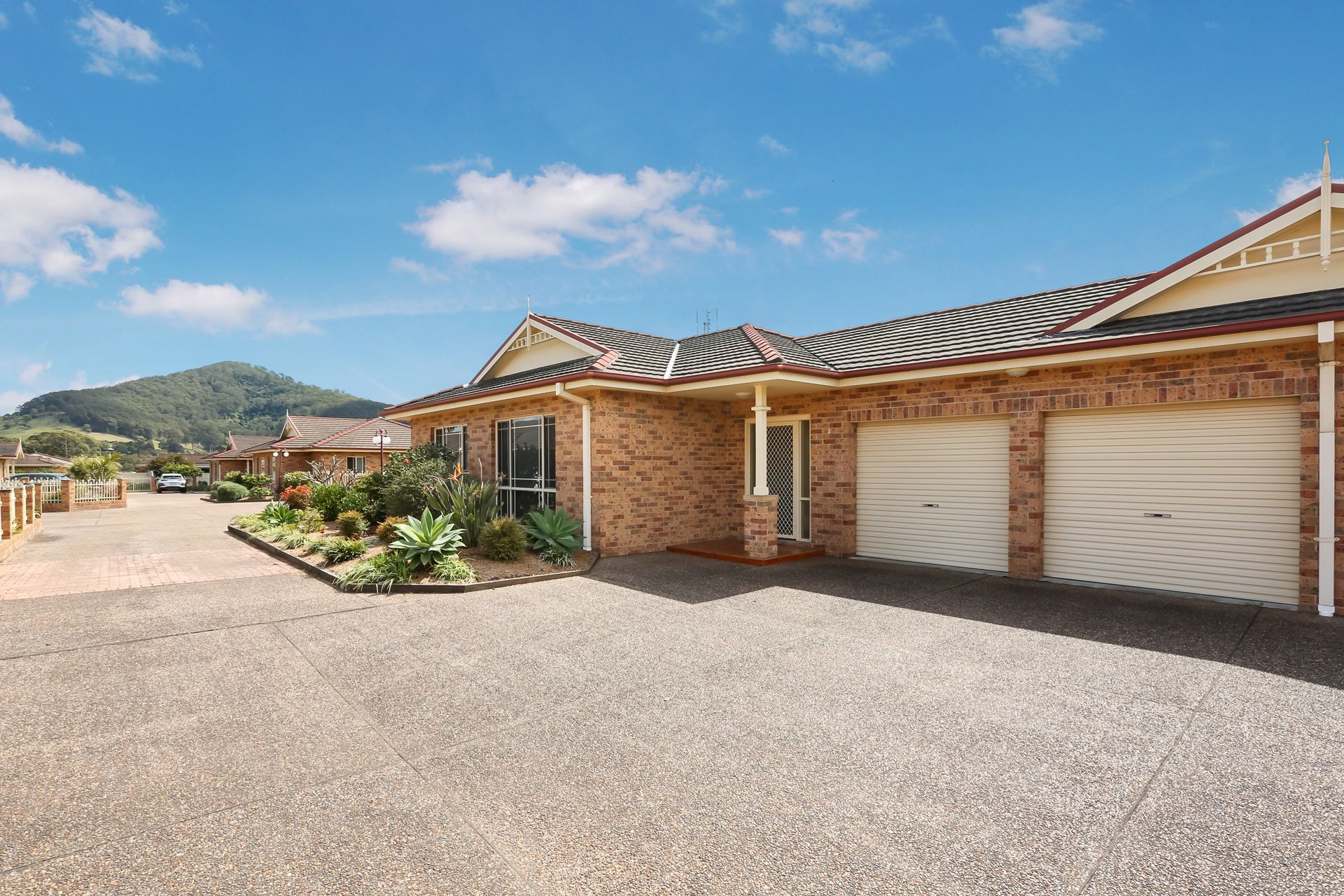3/10 Ingestre Avenue, Shoalhaven Heads First National Coast & Country