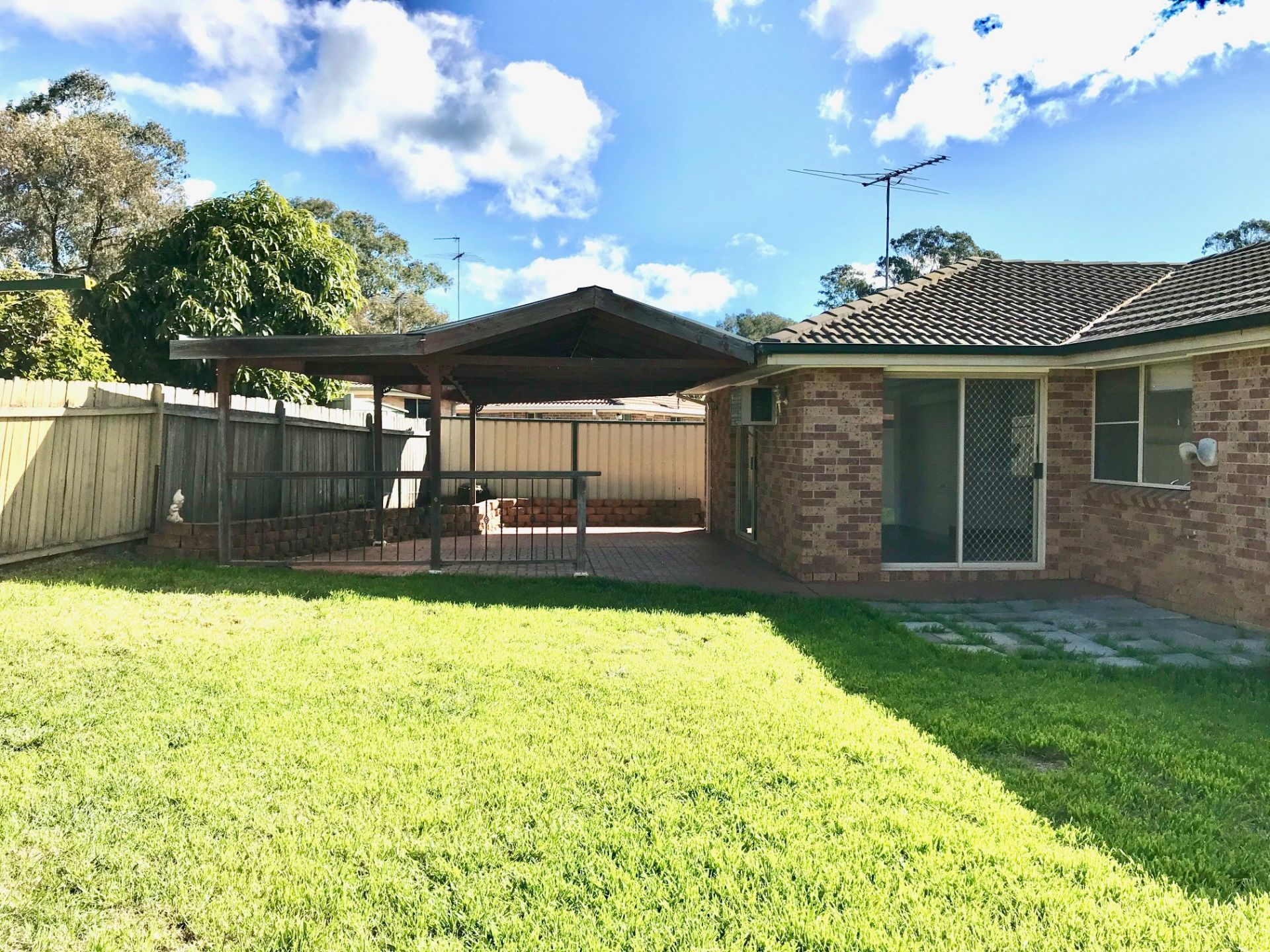 8 Brayton Close, Prestons Macquarie Real Estate