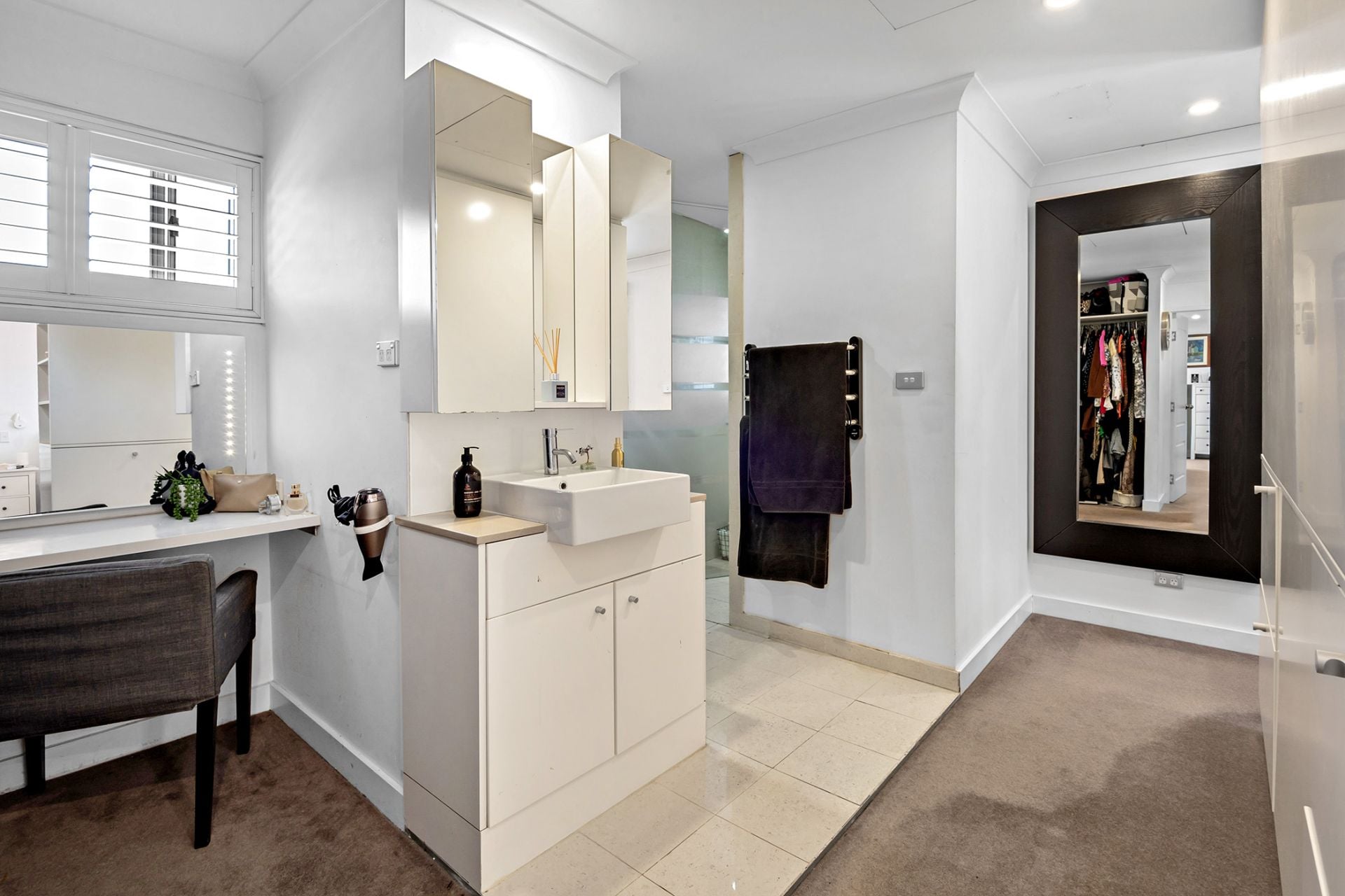 24 Iris Street, Frenchs Forest Skyline Real Estate