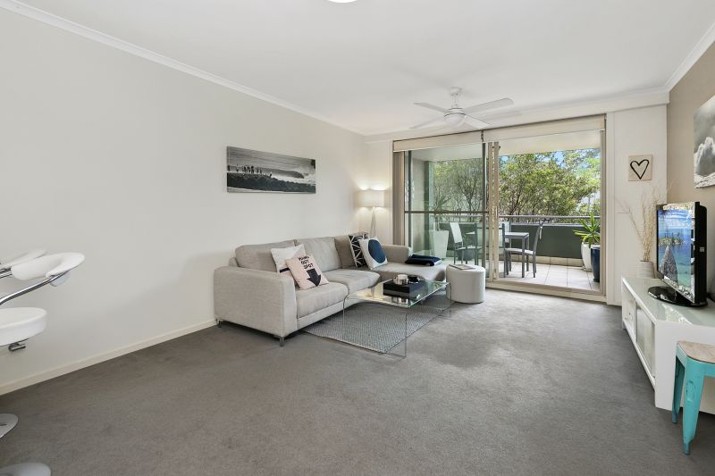 Real Estate For Sale 220/168 Queenscliff Road Queenscliff , NSW