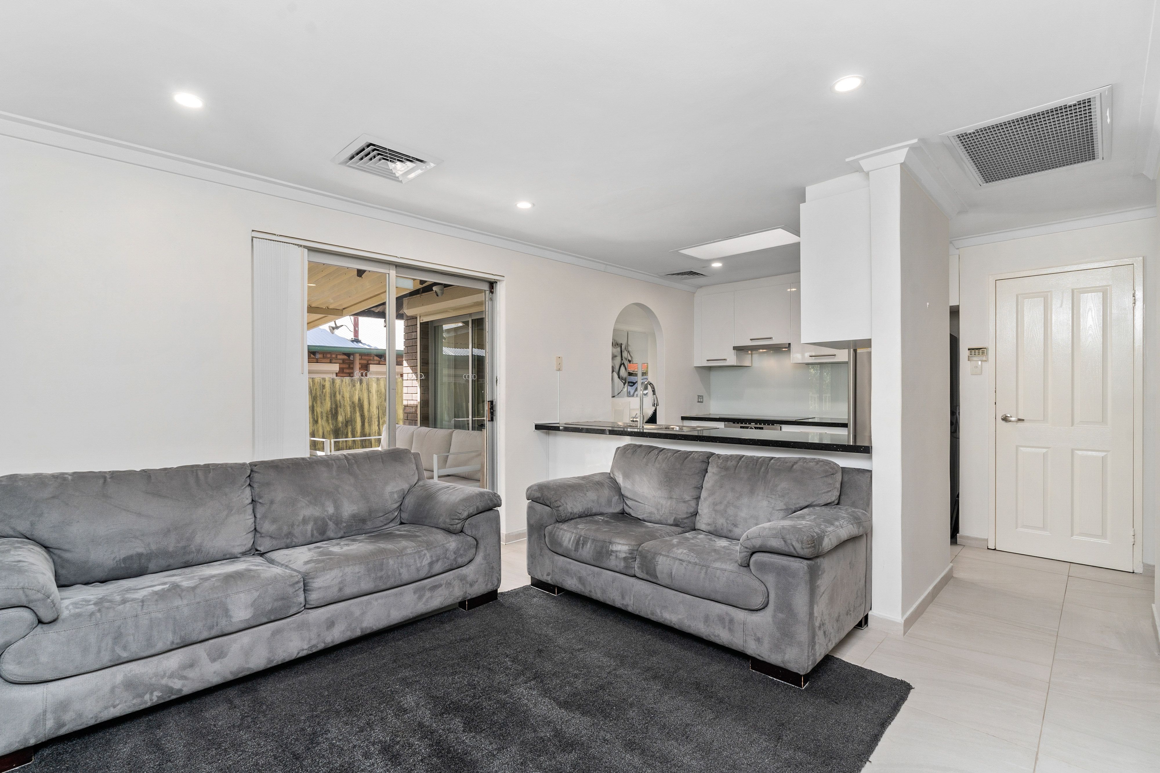 Real Estate For Sale 129 Hume Road Thornlie , WA