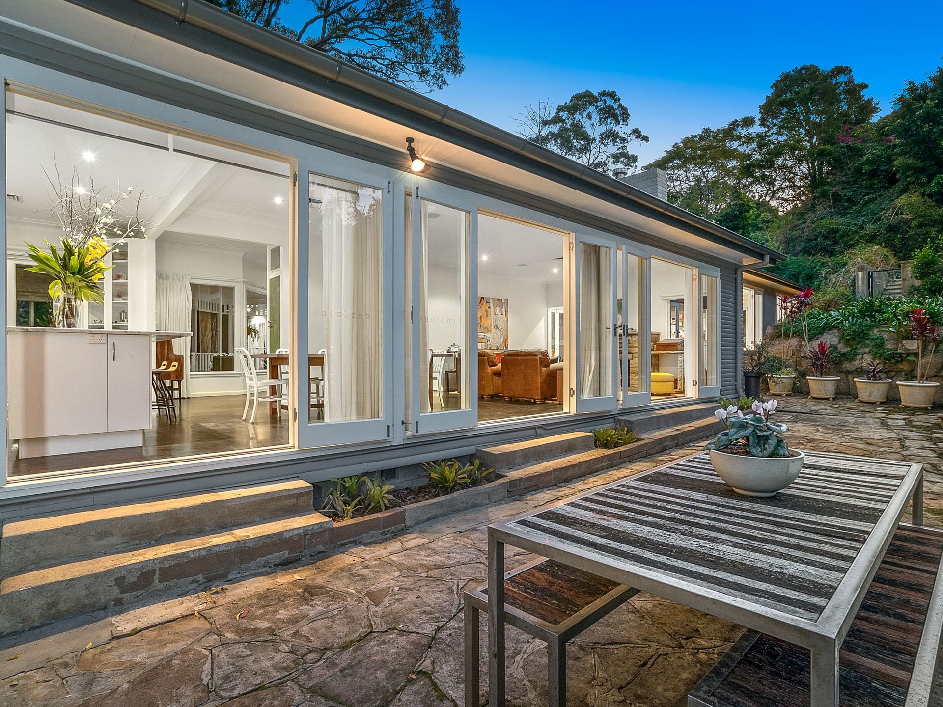 16 Ruskin Rowe, Avalon Beach Blake Property