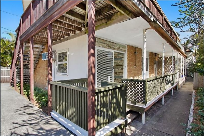 Real Estate For Lease 1/122 Albatross Avenue Mermaid Beach , QLD