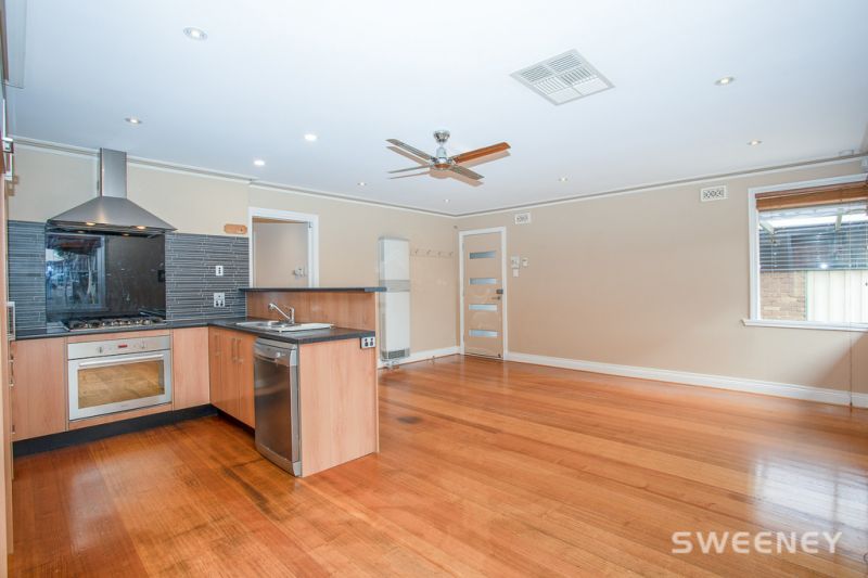 11 Alma Ave, ALTONA MEADOWS Sweeney Estate Agents