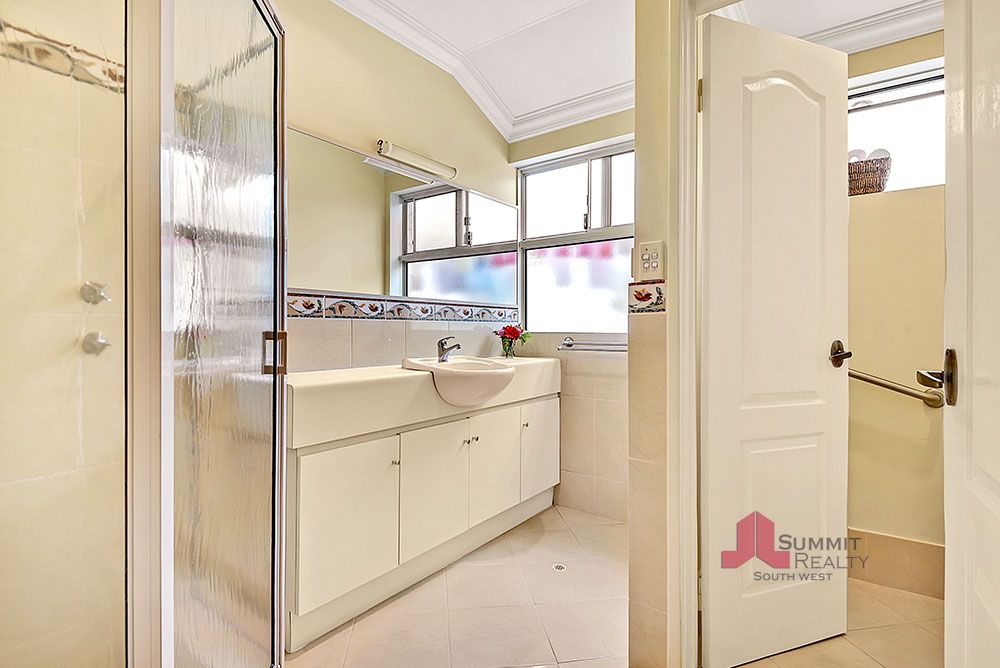 Real Estate For Sale 25 Willis Cove Pelican Point , WA