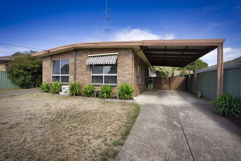 27 Malmesbury Street, Wendouree Ballarat Real Estate Pty Ltd