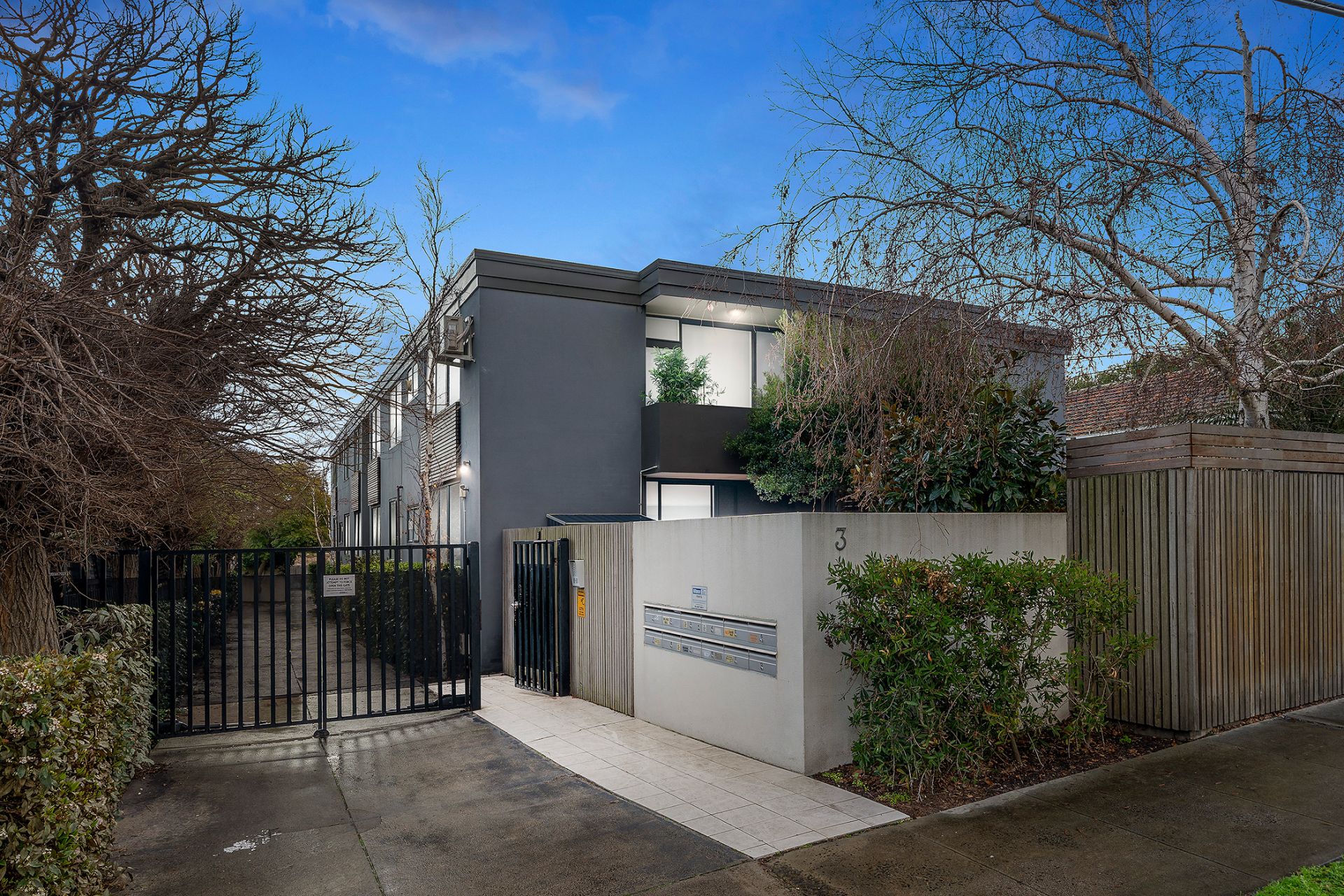 11/3 William Street, Moorabbin OBrien Real Estate