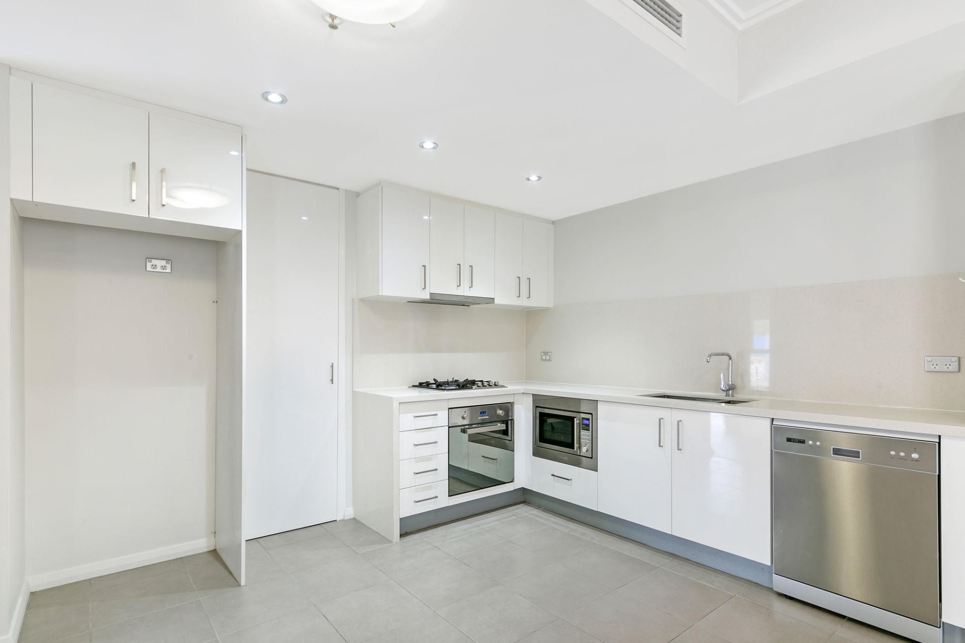 Real Estate For Lease 89/545553 Pacific Highway St Leonards , NSW