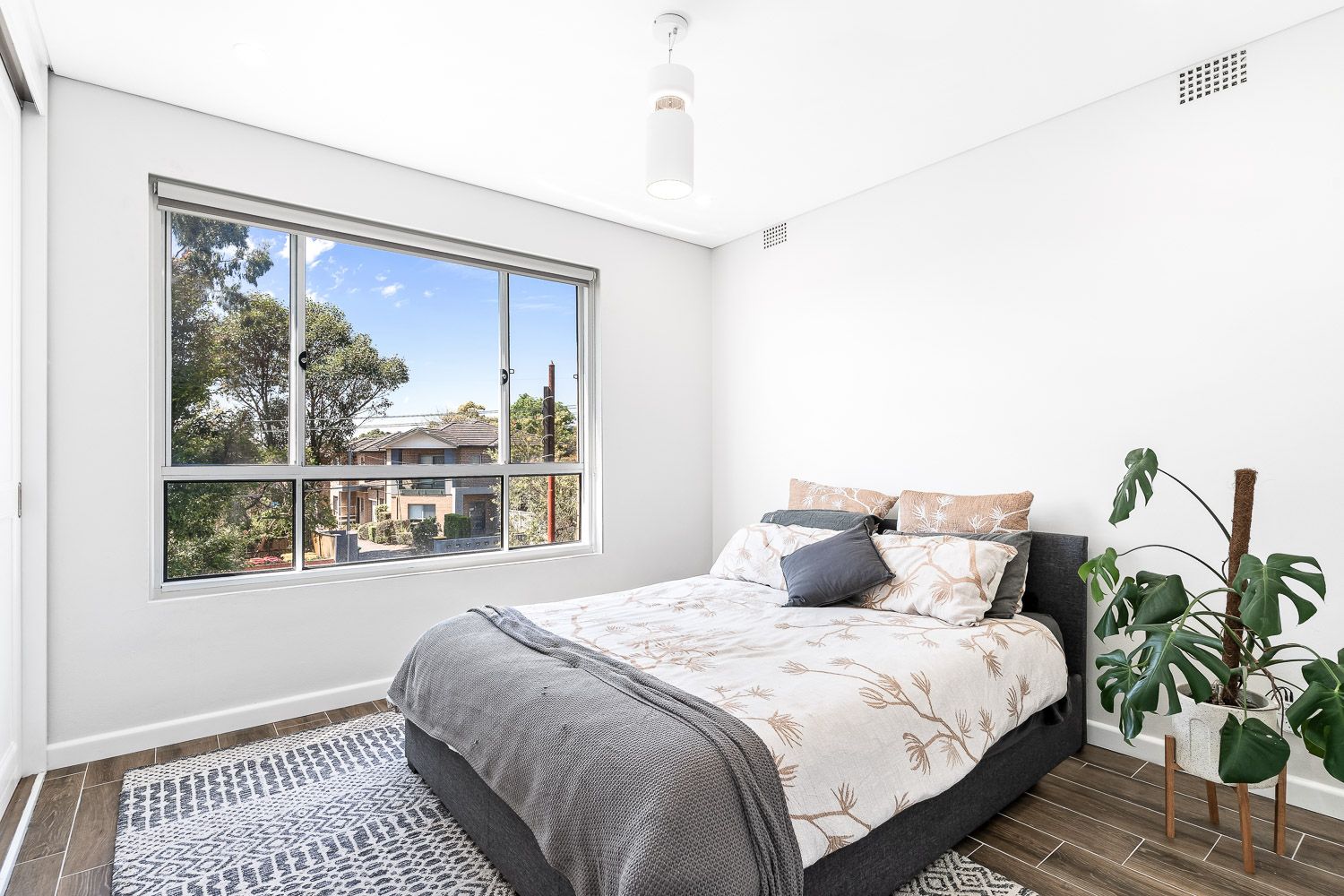 Real Estate For Lease 5/52 Lincoln Street Belfield , NSW