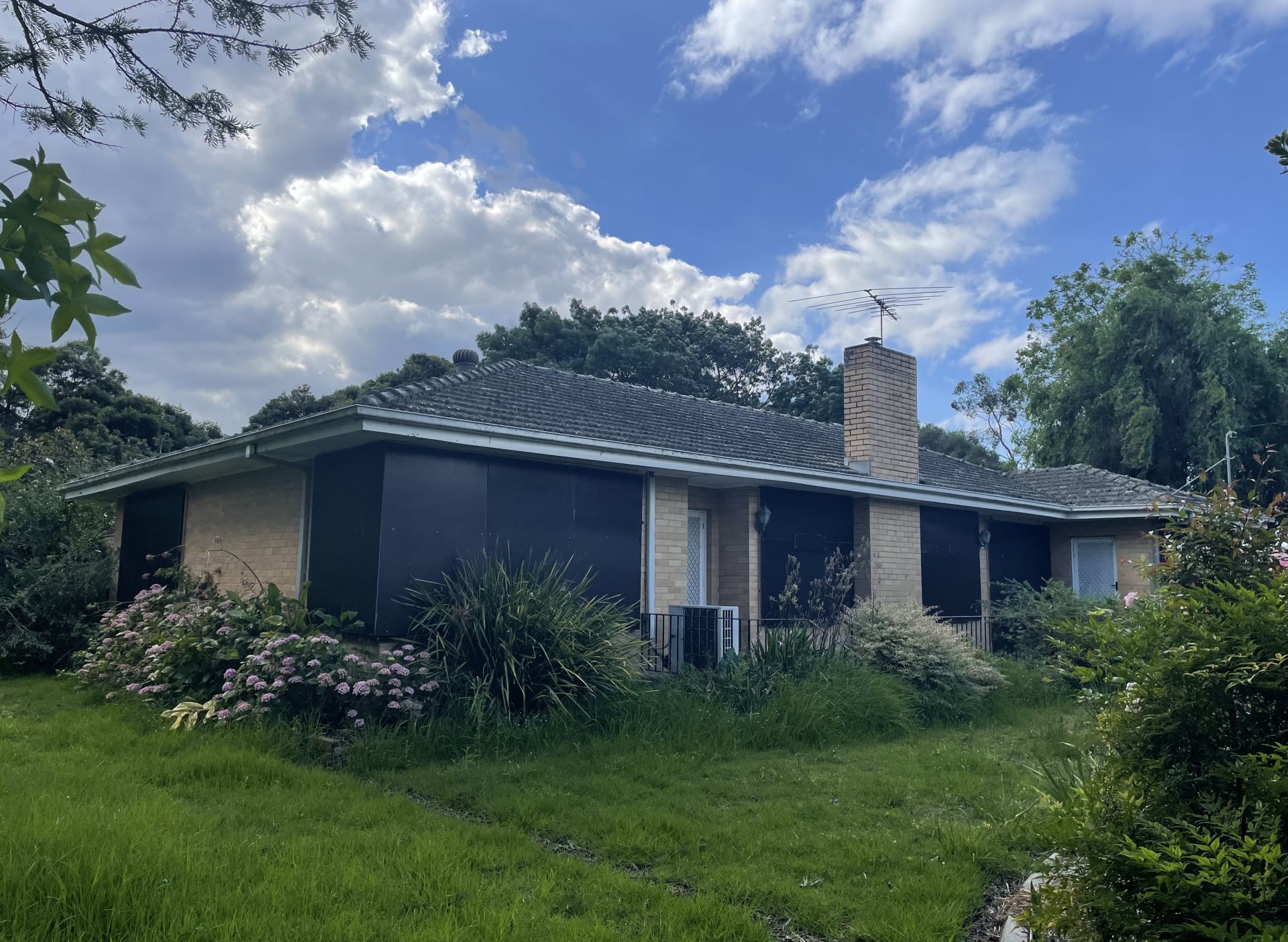 35 McMullen Road, Officer OBrien Real Estate