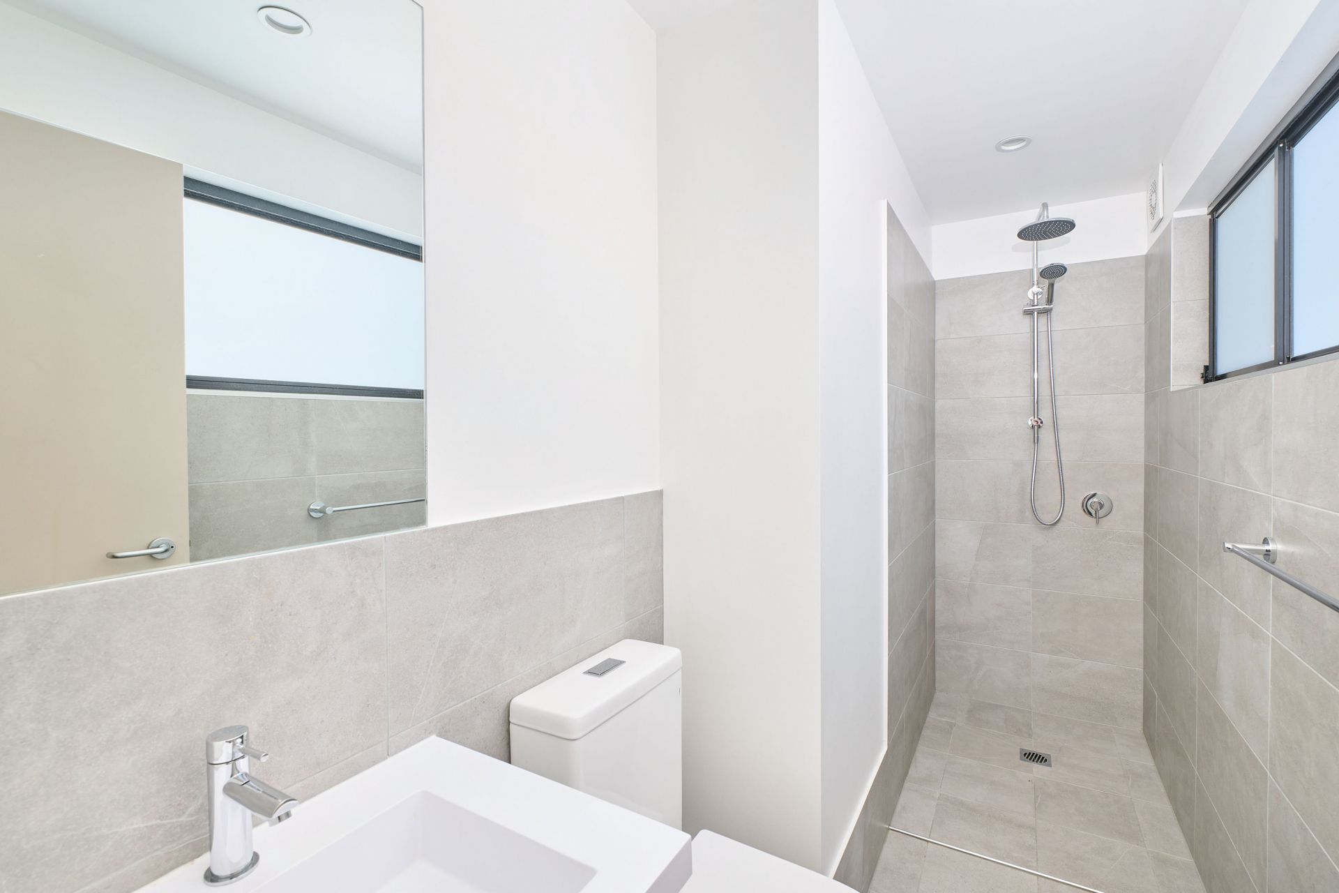 Real Estate For Sale 1/4 Hastings River Drive Port Macquarie , NSW