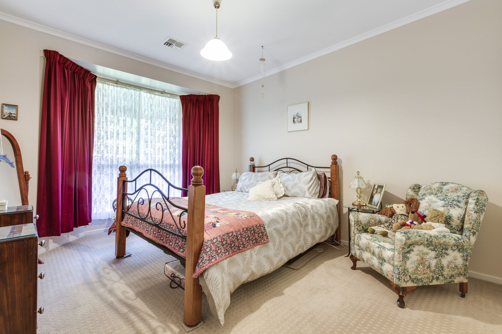 43 Cowans Drive, Dales Creek Sweeney Estate Agents