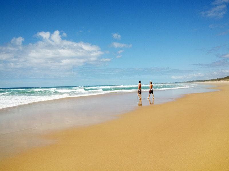 Real Estate For Sale 9 Tarawa Street Kawana Island , QLD