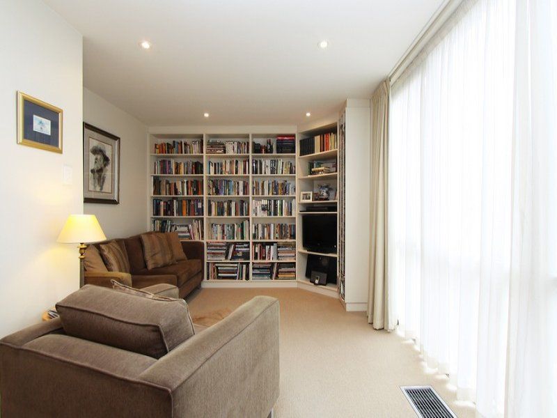 Real Estate For Sale 9/237 Wakefield Street Adelaide , SA