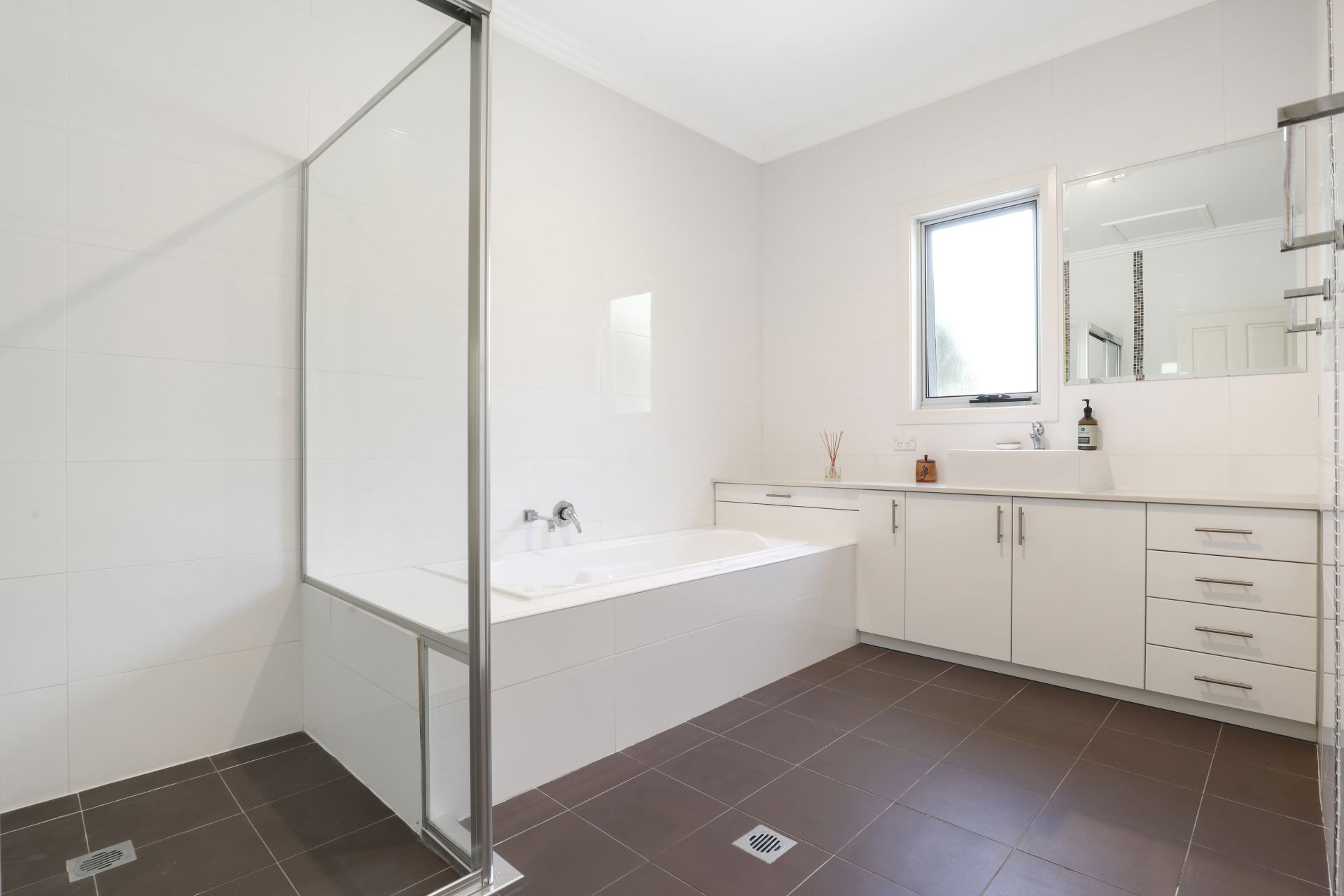 Real Estate For Sale 1/29A Robsons Road Keiraville , NSW