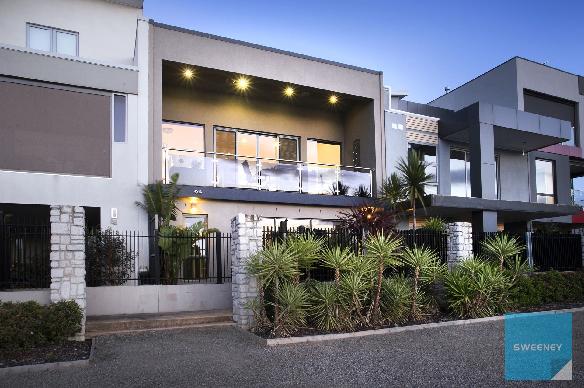 5 Caravel Lane, CAROLINE SPRINGS Sweeney Estate Agents