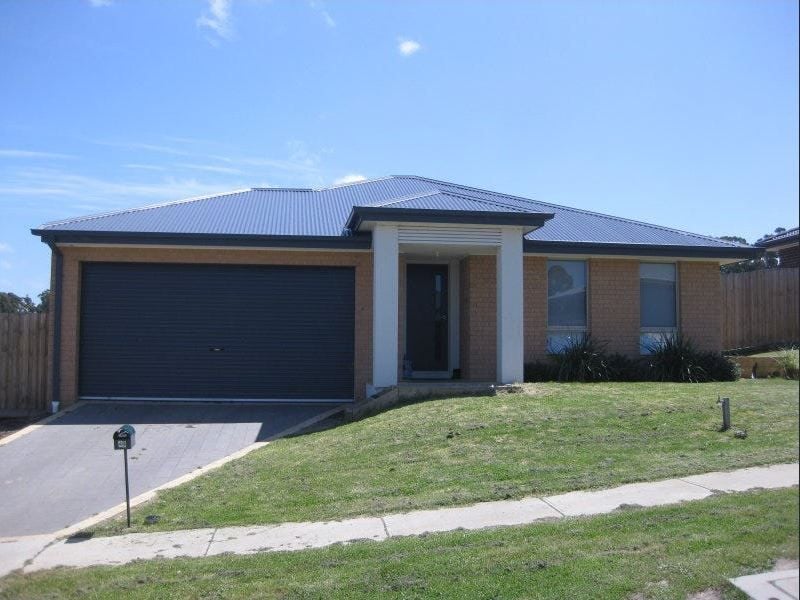 49 Springwater Drive, Drouin OBrien Real Estate